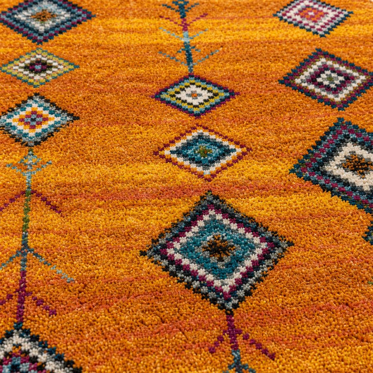 Tapis Berbère Azilal – Motifs Amazighs Géométriques Orange