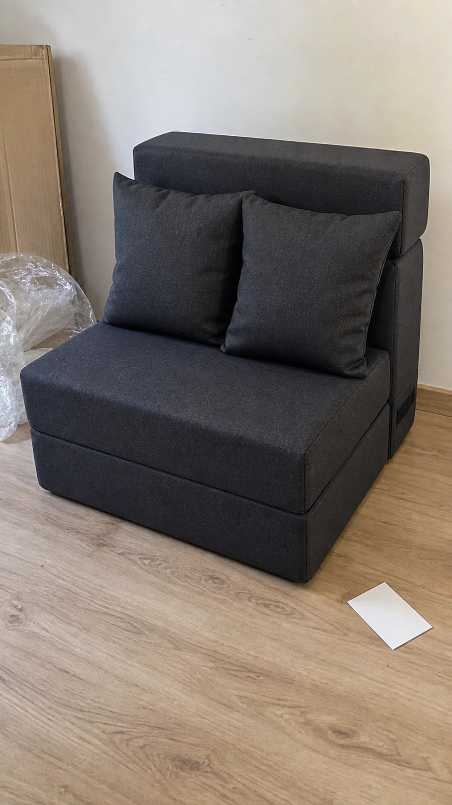 Photo de démonstration de Chauffeuse Matelas Convertible 3-en-1 Gris Foncé en coloris Gris foncé